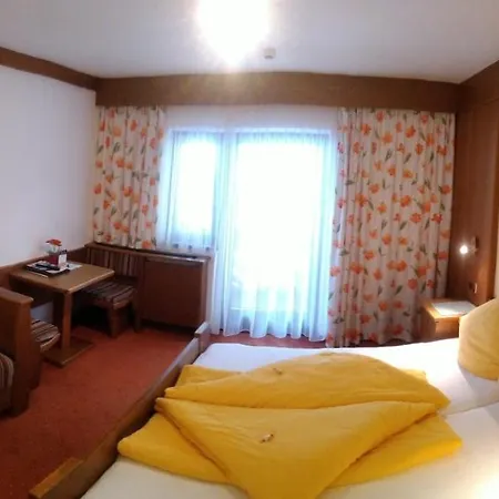 Fremdenpension Alpenruhe