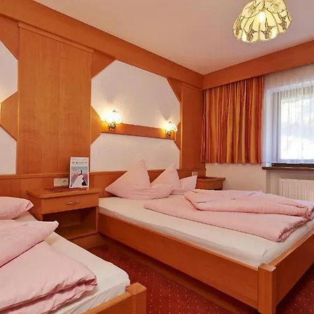 Penzion Fremdenpension Alpenruhe Sölden