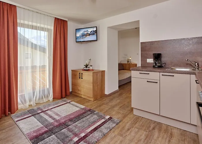 بيت ضيافة Fremdenpension Alpenruhe 3*