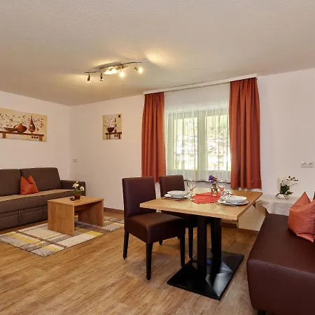 Fremdenpension Alpenruhe 게스트하우스 3*