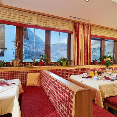 Fremdenpension Alpenruhe 3* Ζόλντεν